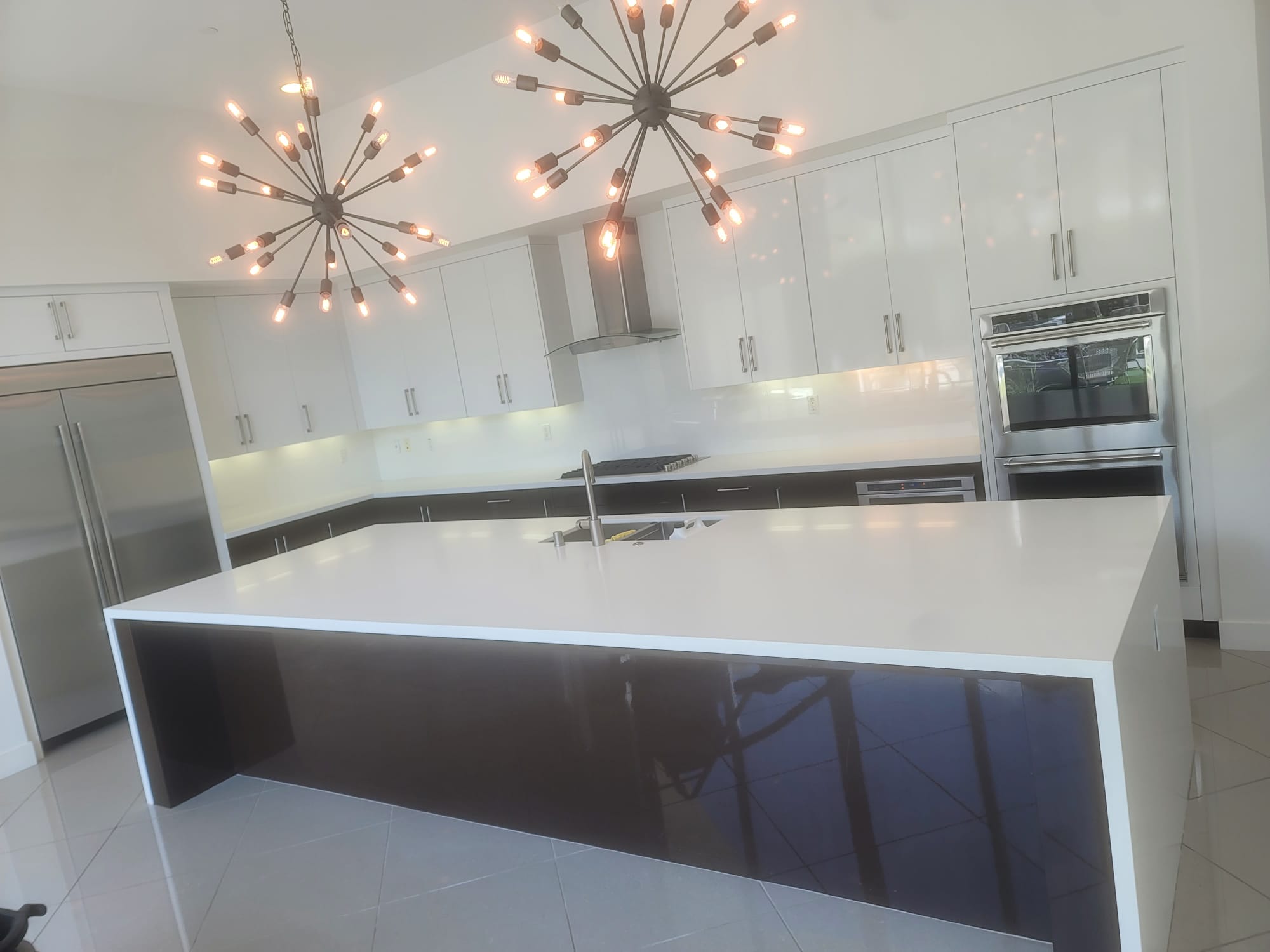 Kitchen stone surfaces from the Velazquez project portfolio